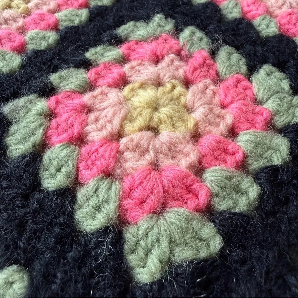 Vintage Crochet Granny Square Blanket 50”x70” Black Multicolor Afghan Boho Retro